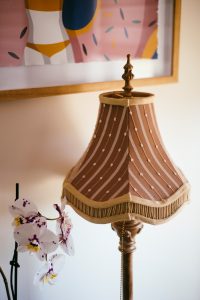 Photo Cotton and linen table lamp