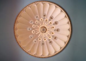 Photo cylindrical glass floor lamp