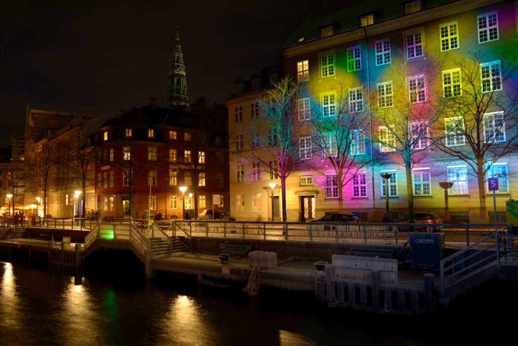 Photo outdoor color-changing floodlight