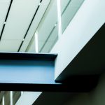 Flexibel railsysteem voor moderne commerciële interieurs